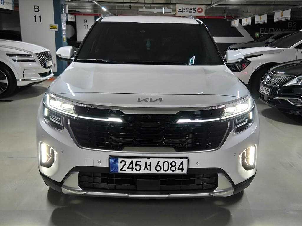 KIA Seltos - Vista 3
