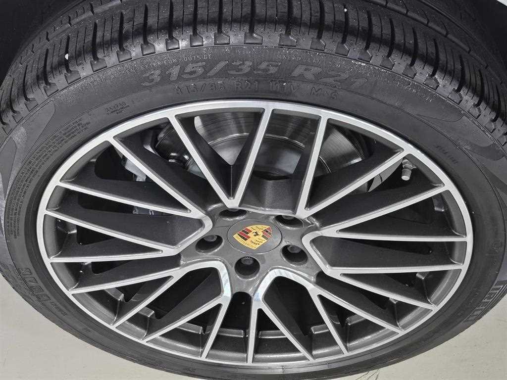 Porsche Cayenne - Vista 5