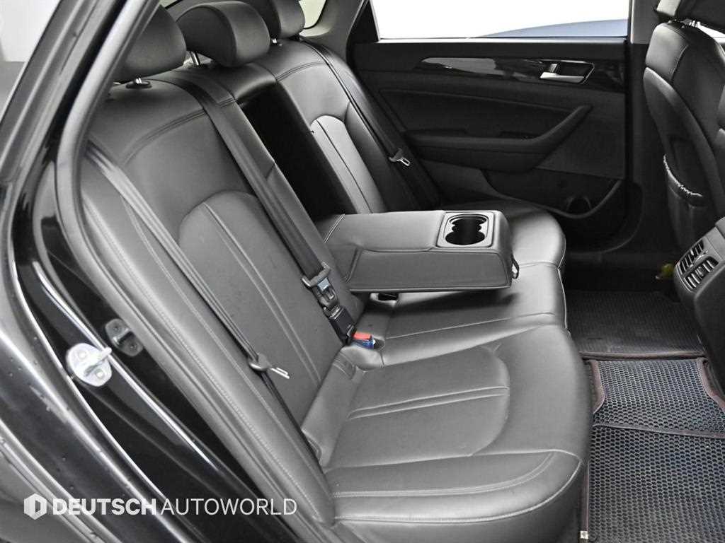 HYUNDAI Sonata - Vista 12