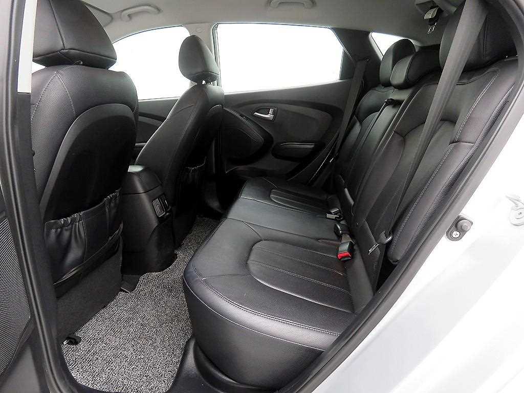 HYUNDAI Tucson - Vista 7