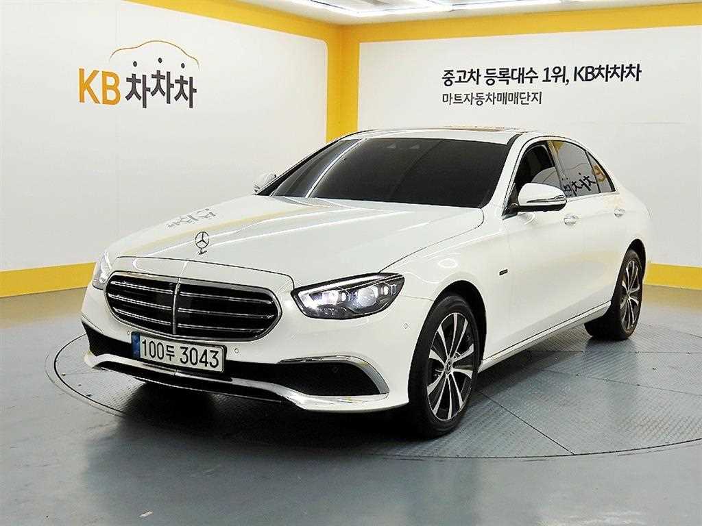 Mercedes Benz E class 2021 Blanco - Importación desde Corea - HF Imports Iquique - Foto 1