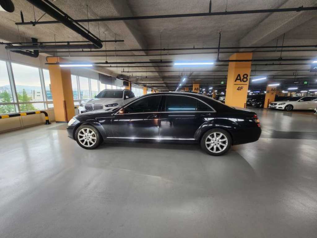 Mercedes Benz S Class - Vista 8
