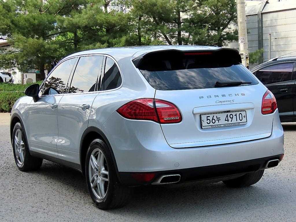 Porsche Cayenne - Vista 3