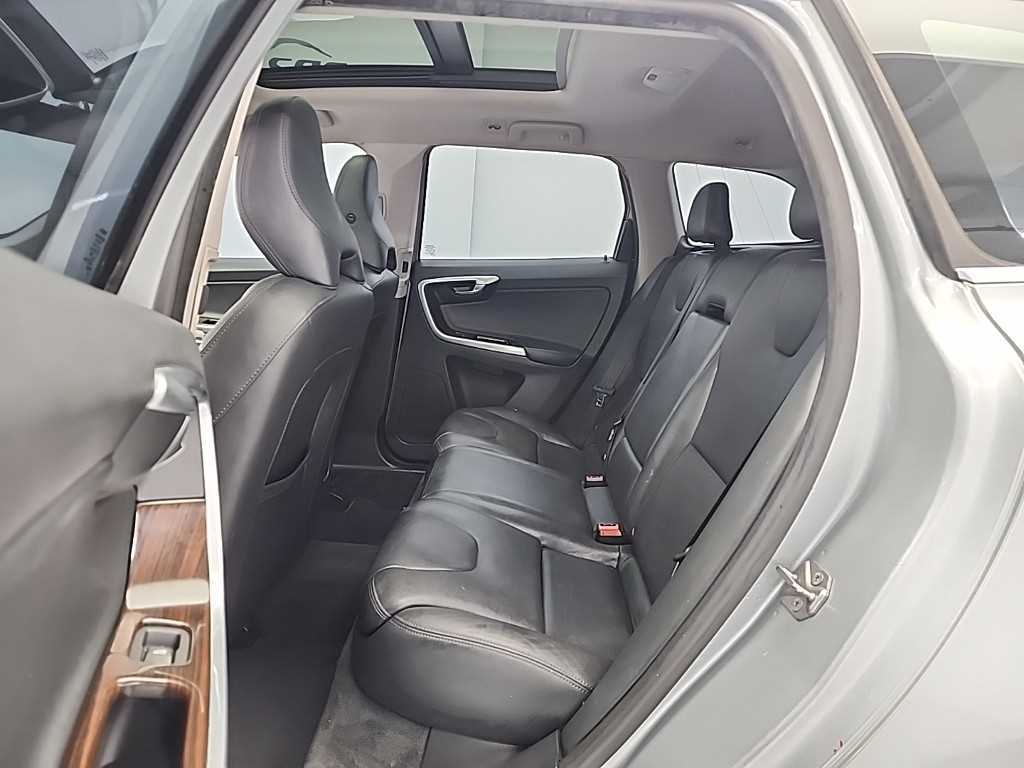Volvo XC60 - Vista 12