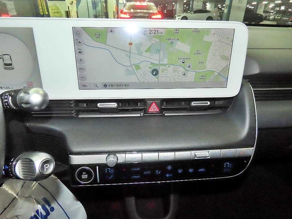 HYUNDAI Ioniq 5 - Vista 11