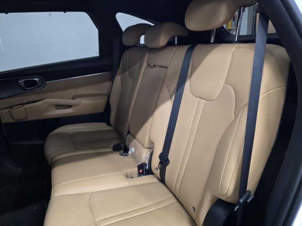 KIA Sorento - Vista 4
