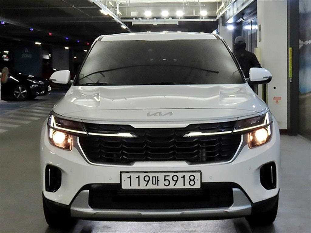 KIA Seltos - Vista 2