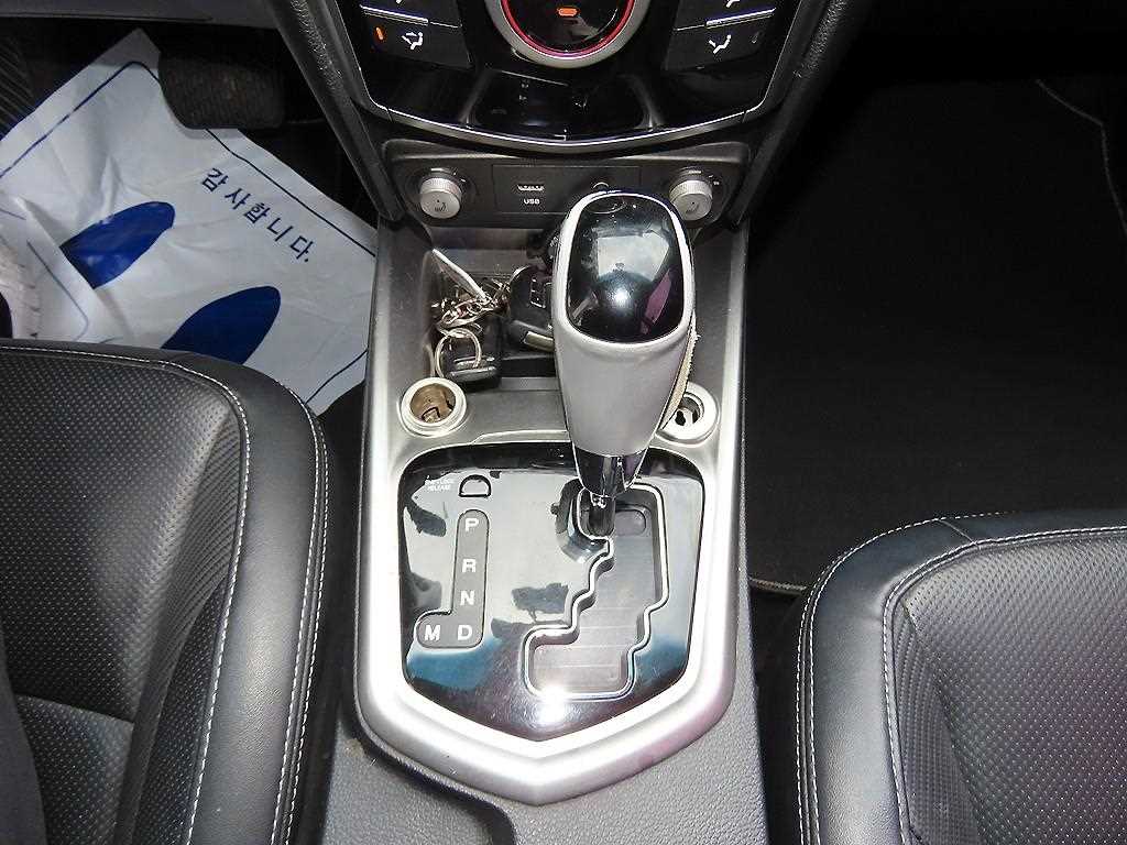 Ssangyong Tivoli - Vista 10