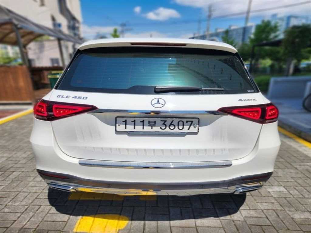 Mercedes Benz GLE Class - Vista 2