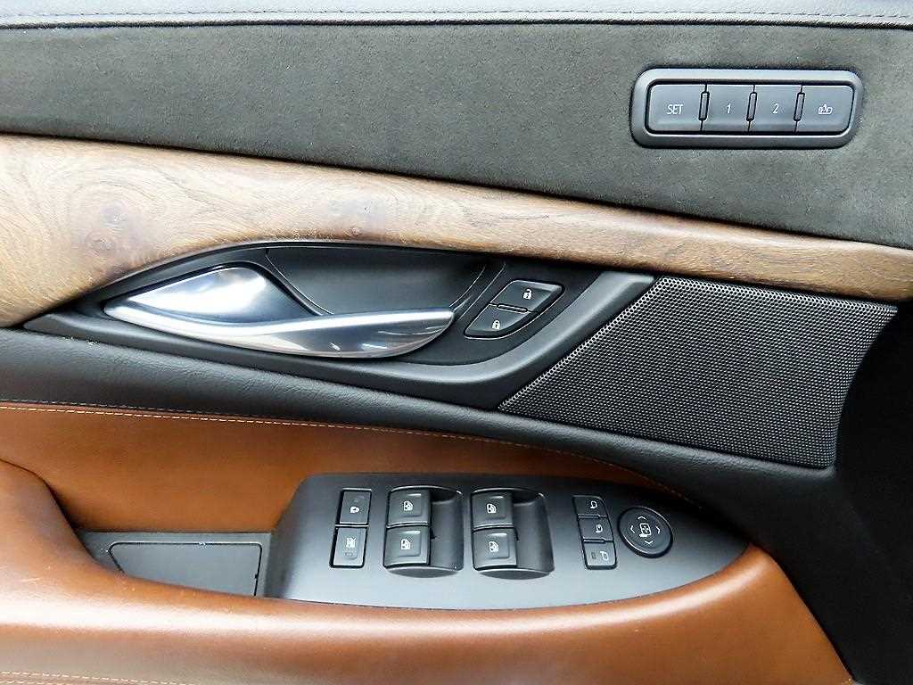 Cadillac Escalade - Vista 9