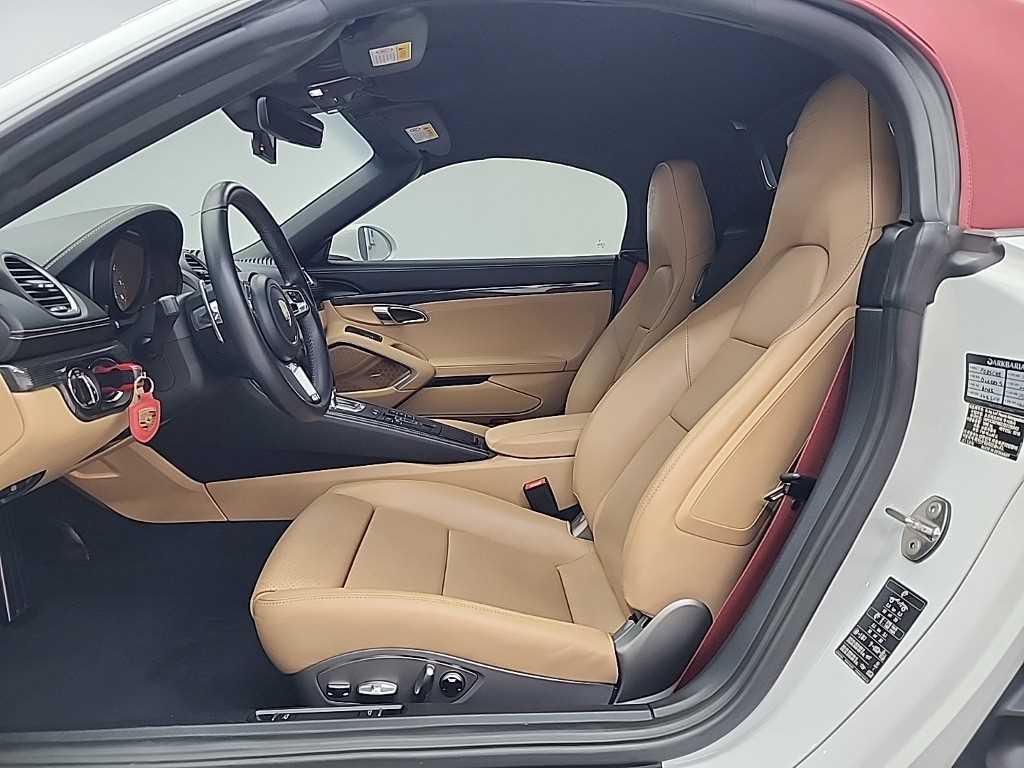 Porsche 718 - Vista 11