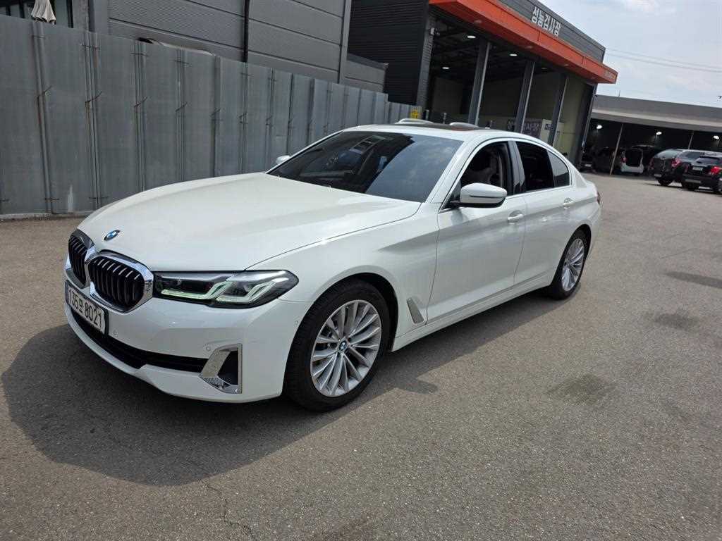 BMW 5 Series - Vista 2