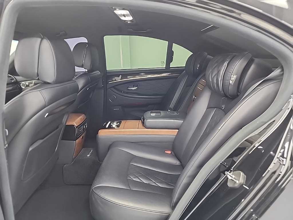 Ssangyong Chairman - Vista 12