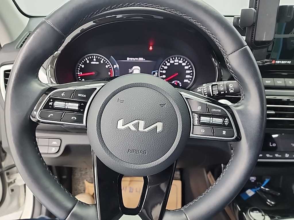 KIA Seltos - Vista 9