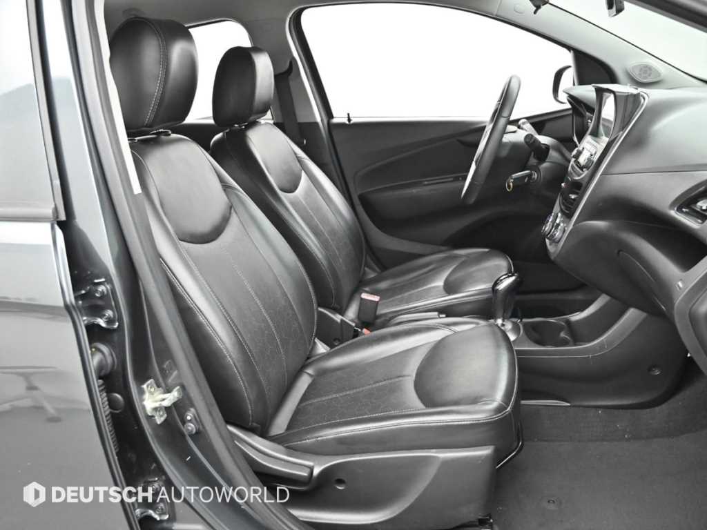 Chevrolet Spark - Vista 10