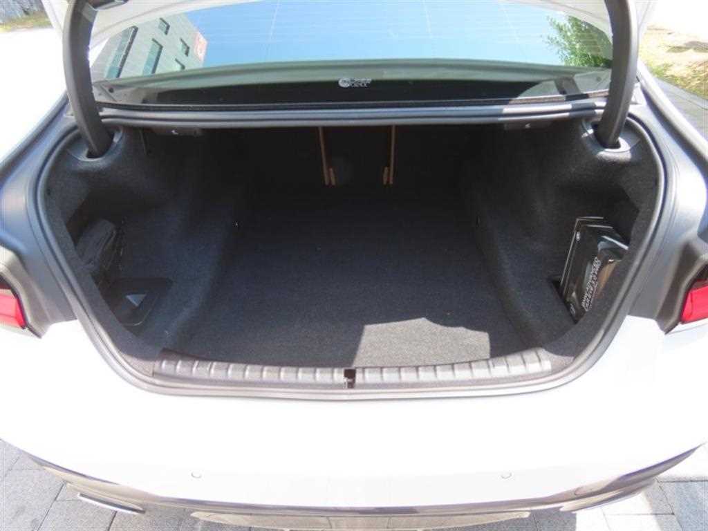 BMW 5 Series 2023 Blanco - Importación desde Corea - HF Imports Iquique - Foto 18