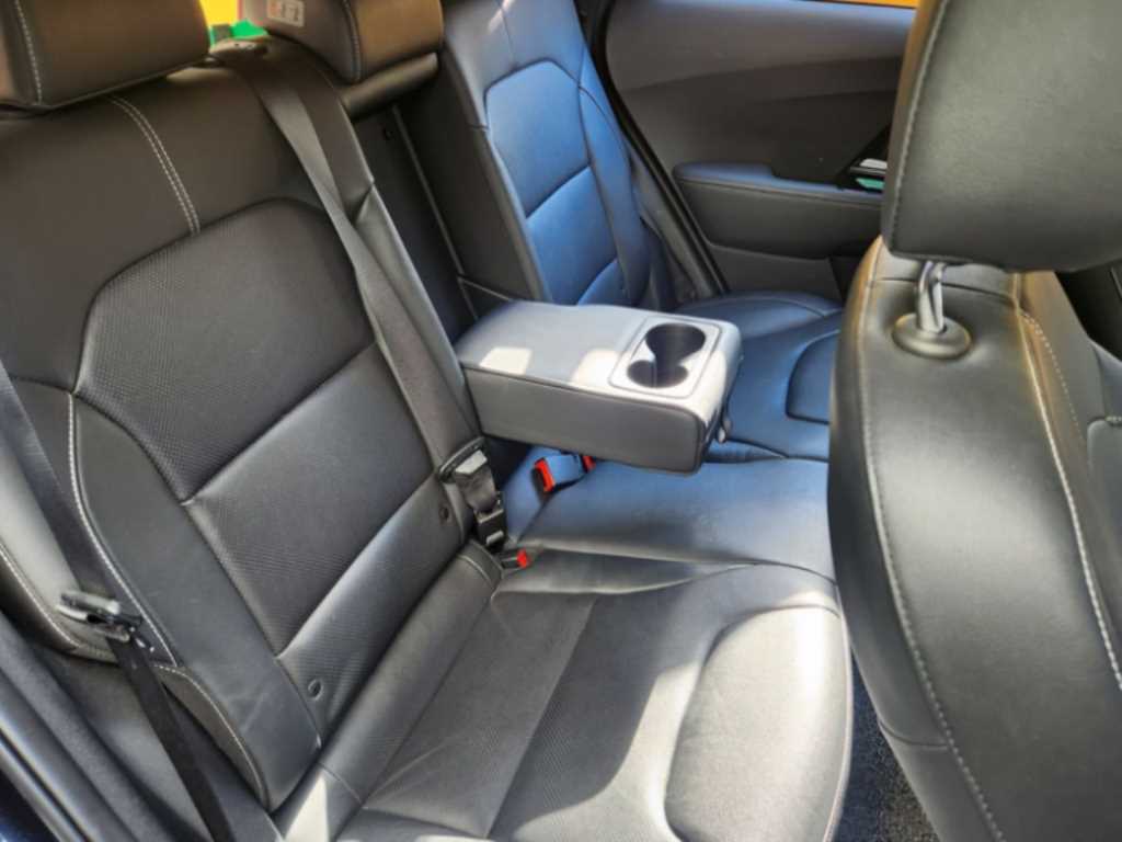 KIA Niro - Vista 9