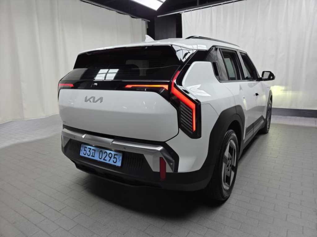 KIA EV3 - Vista 4
