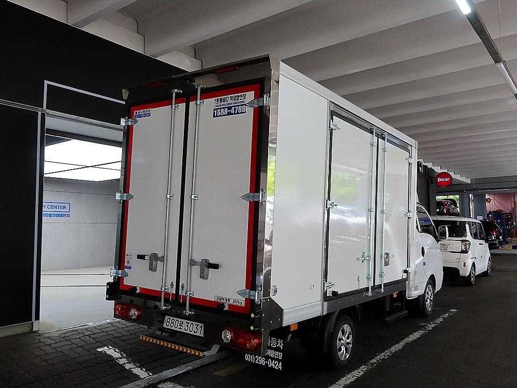 Small Truck Freezer Box(High Deck) - Vista 4