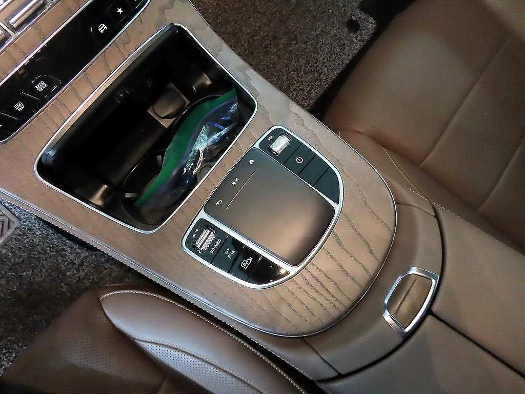 Mercedes Benz E class 2021 Blanco - Importación desde Corea - HF Imports Iquique - Foto 13