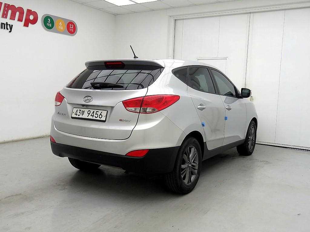HYUNDAI Tucson - Vista 4