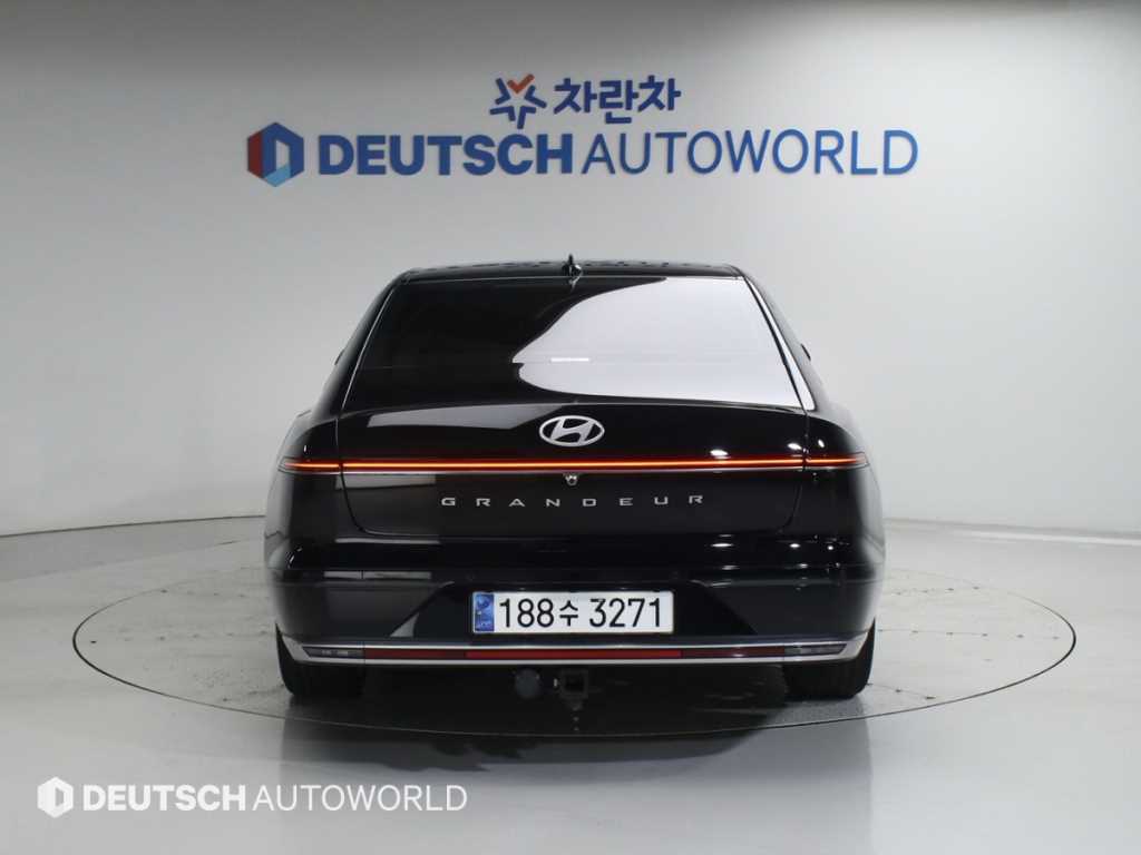 HYUNDAI Grandeur - Vista 4