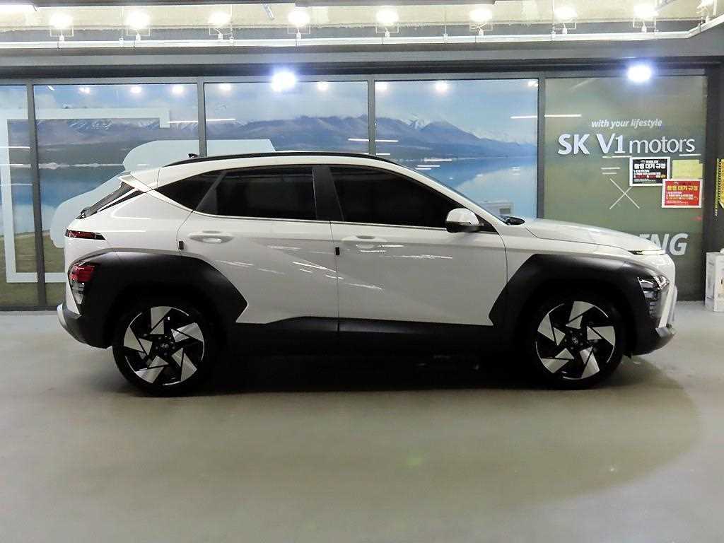 HYUNDAI Kona - Vista 3