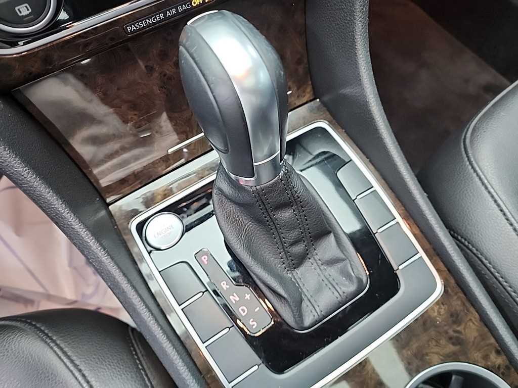 Volkswagen Passat - Vista 8