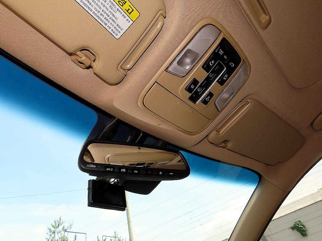 KIA Carnival - Vista 6