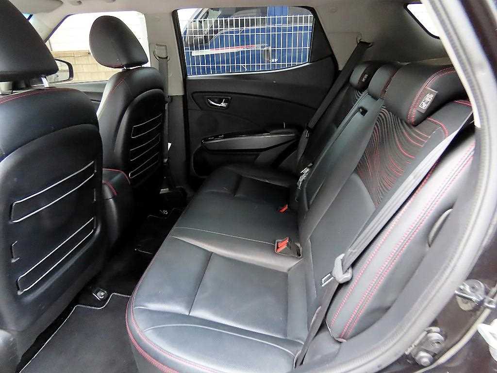 Ssangyong Tivoli - Vista 6