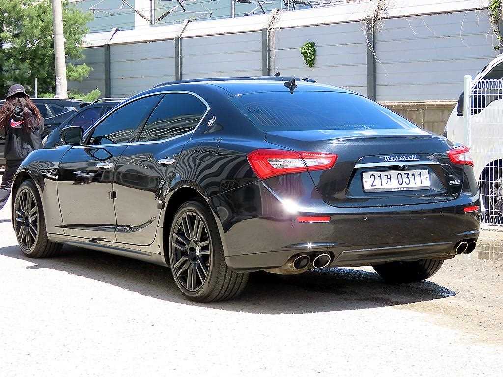Maserati Ghibli - Vista 3