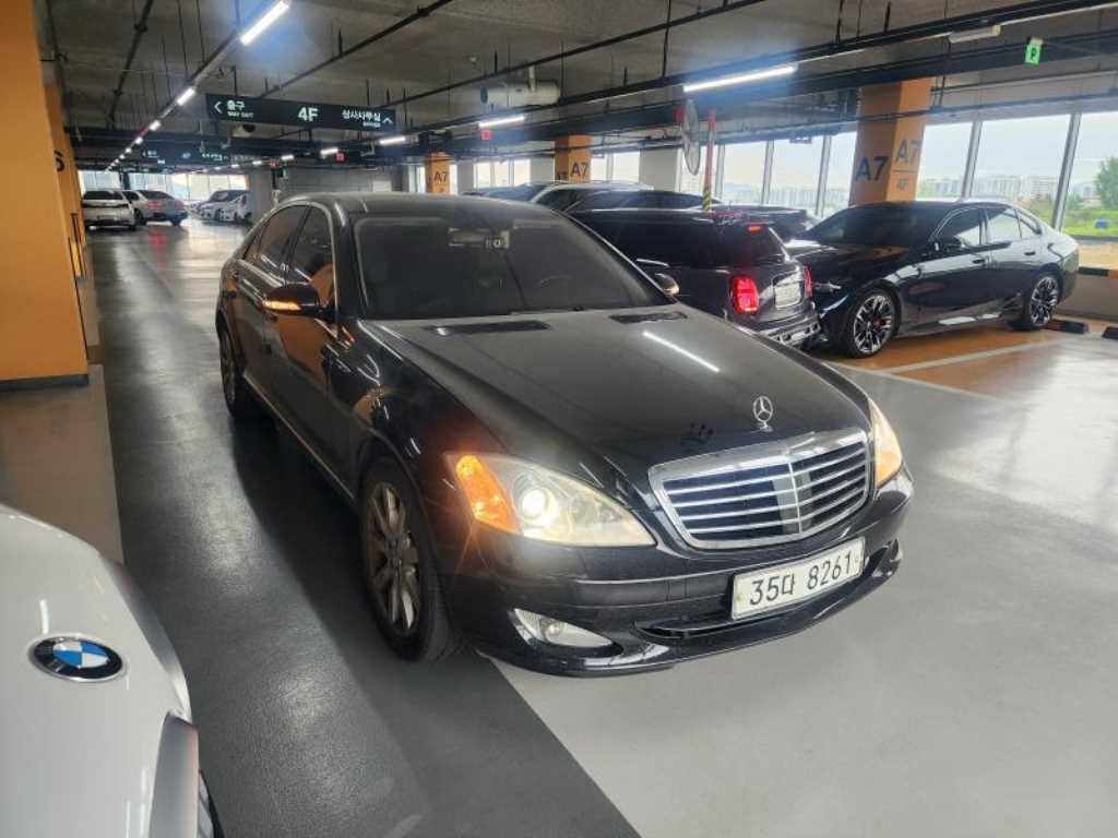 Mercedes Benz S Class - Vista 3