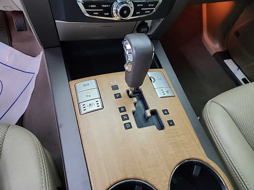 KIA Mohave - Vista 8