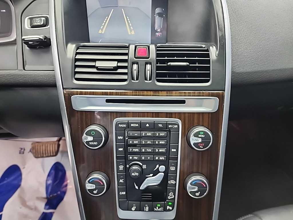 Volvo XC60 - Vista 10