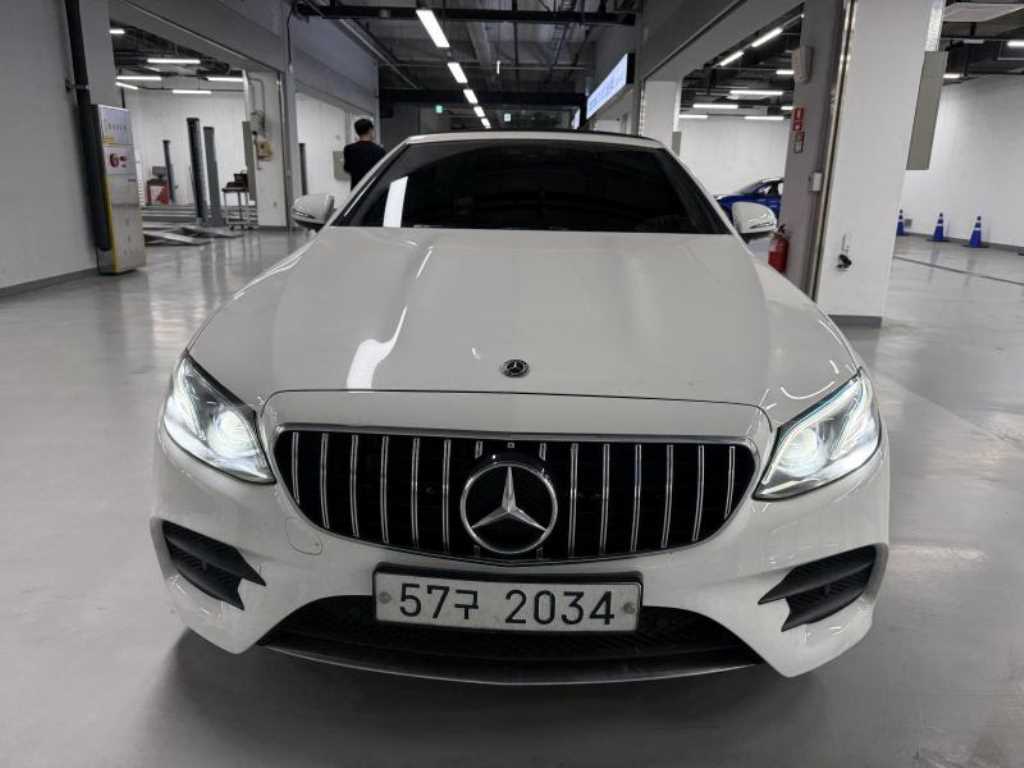 Mercedes Benz E class 2018 Blanco - Importación desde Corea - HF Imports Iquique - Foto 1