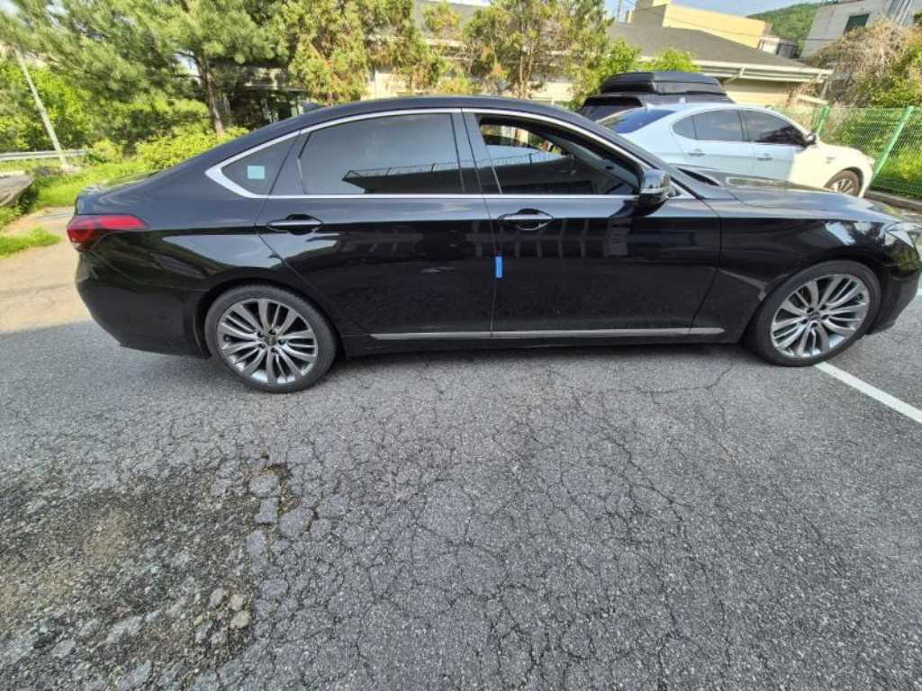 Genesis G80 - Vista 5
