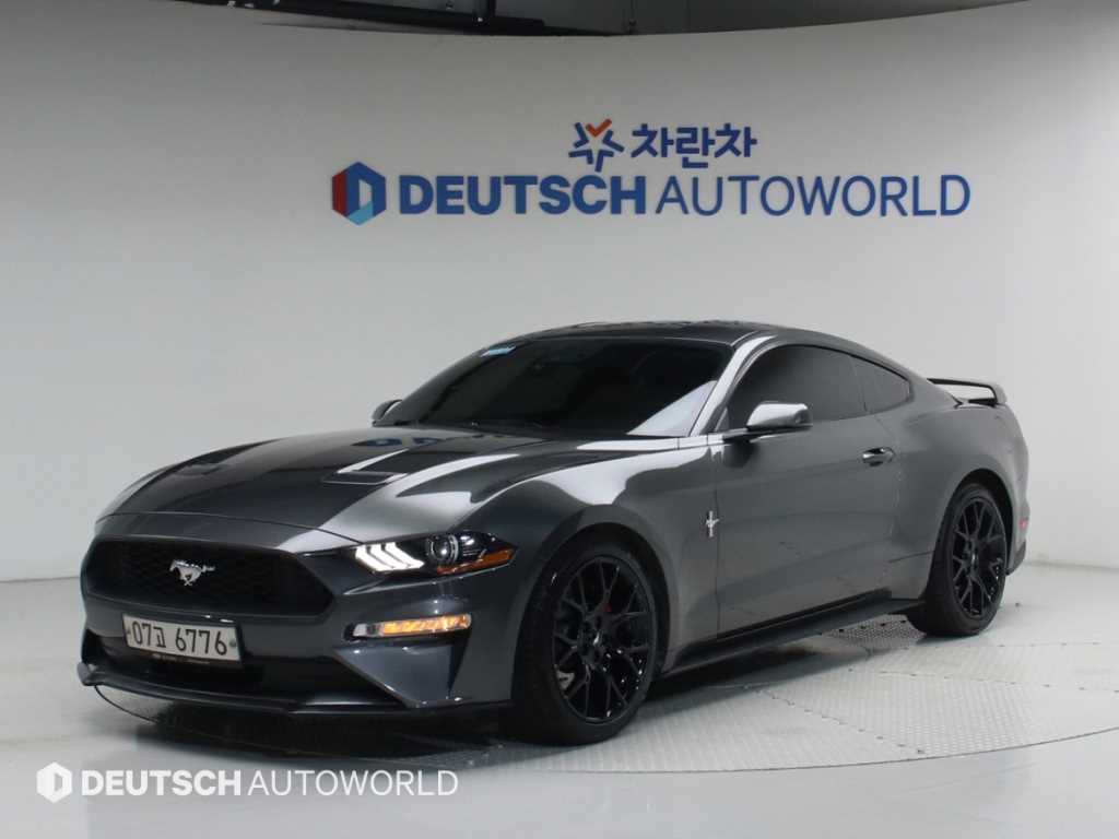 Ford Mustang - Vista 2