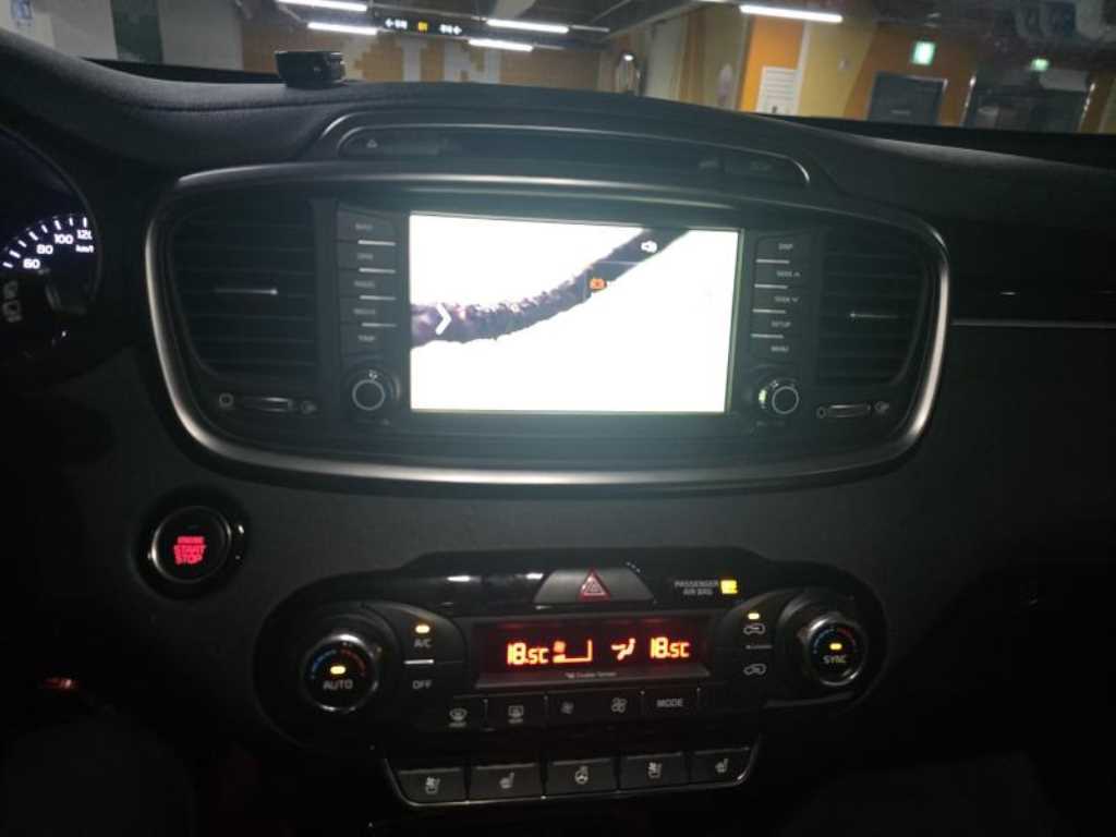 KIA Sorento - Vista 6