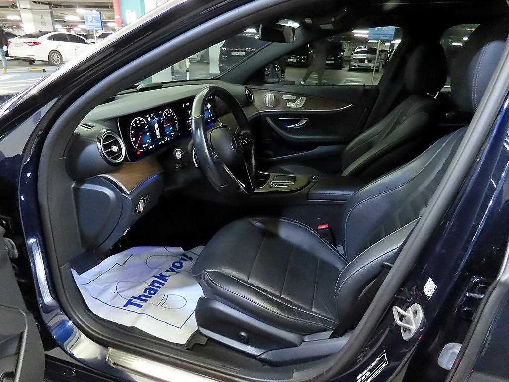 Mercedes Benz E class - Vista 6