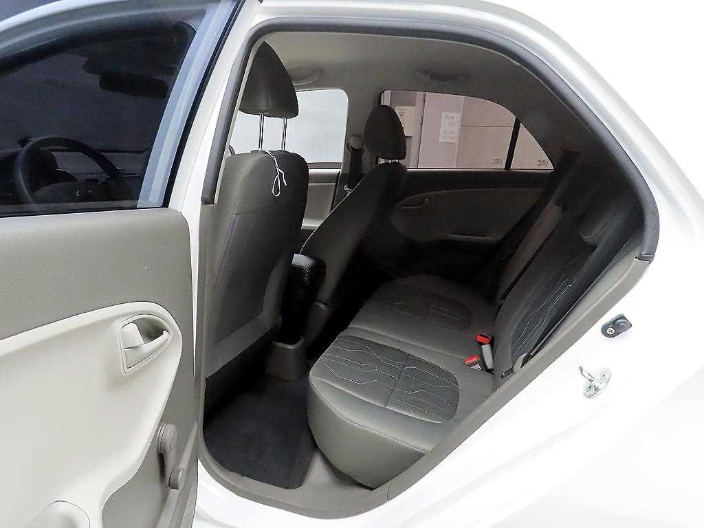 KIA Morning - Vista 6