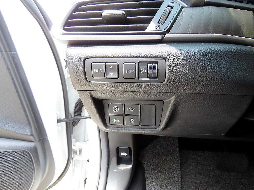 Honda Accord - Vista 12