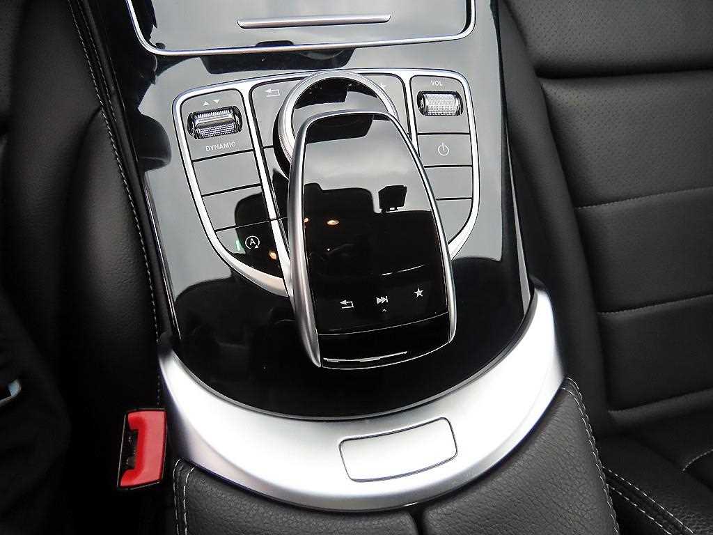Mercedes Benz C Class 2017 - Importación desde Corea - HF Imports Iquique - Foto 13