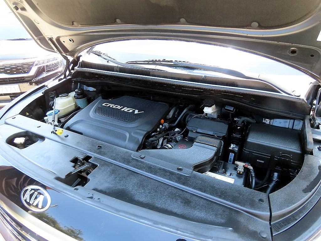 KIA Carnival 2015 Negro - Importación desde Corea - HF Imports Iquique - Foto 19