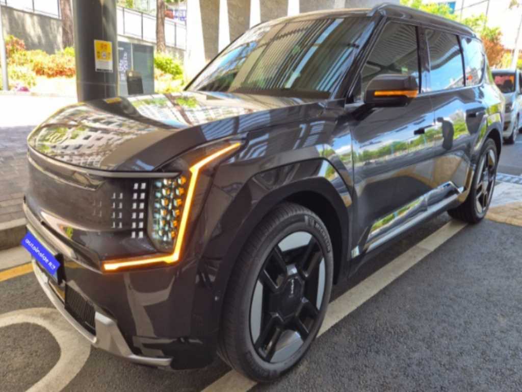 KIA EV9 2024 Gris - Importación desde Corea - HF Imports Iquique - Foto 1