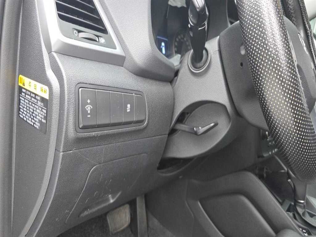 HYUNDAI Tucson - Vista 6