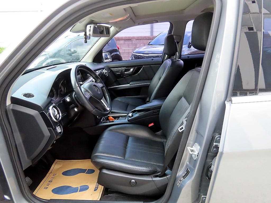 Mercedes Benz GLK Class - Vista 5