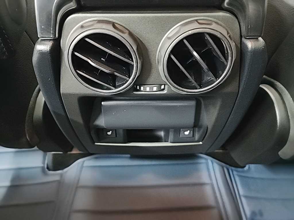 Land Rover Discovery 2014 Negro - Importación desde Corea - HF Imports Iquique - Foto 13