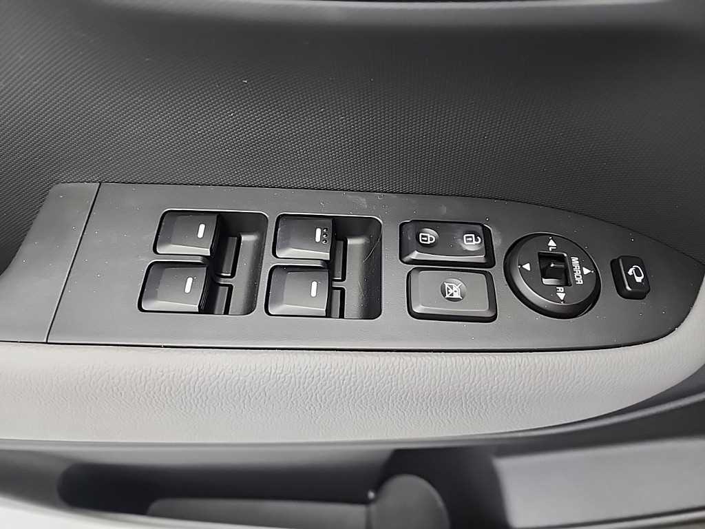 KIA Ray 2025 the color of pearl - Importación desde Corea - HF Imports Iquique - Foto 15