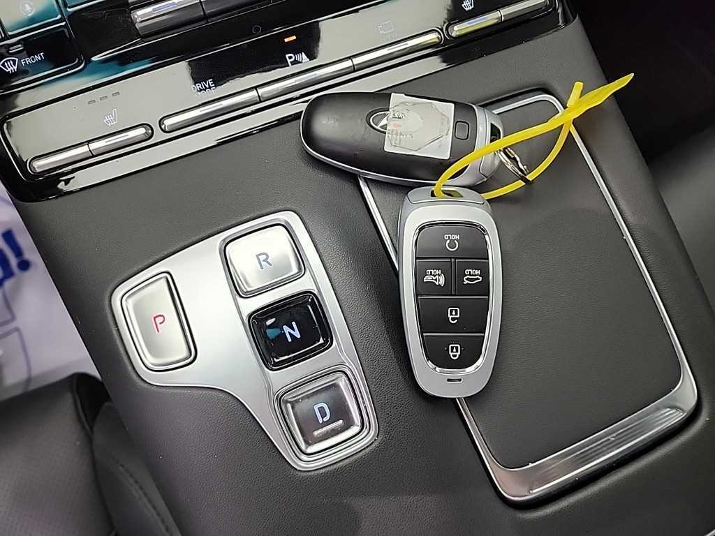 HYUNDAI Grandeur - Vista 8