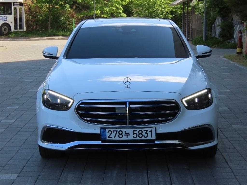 Mercedes Benz E class 2021 - Importación desde Corea - HF Imports Iquique - Foto 1
